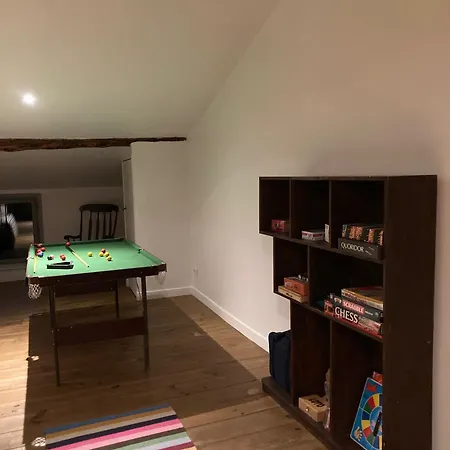 Hébergement de vacances House Number 2