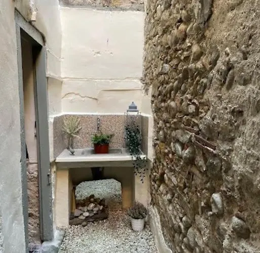 Hébergement de vacances House Number 2 *